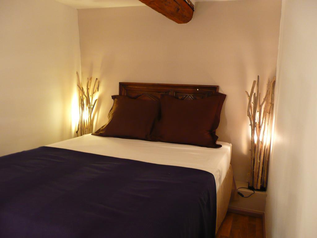Bed&Breakfast Jardin de Marie Aix-en-Provence Zimmer foto