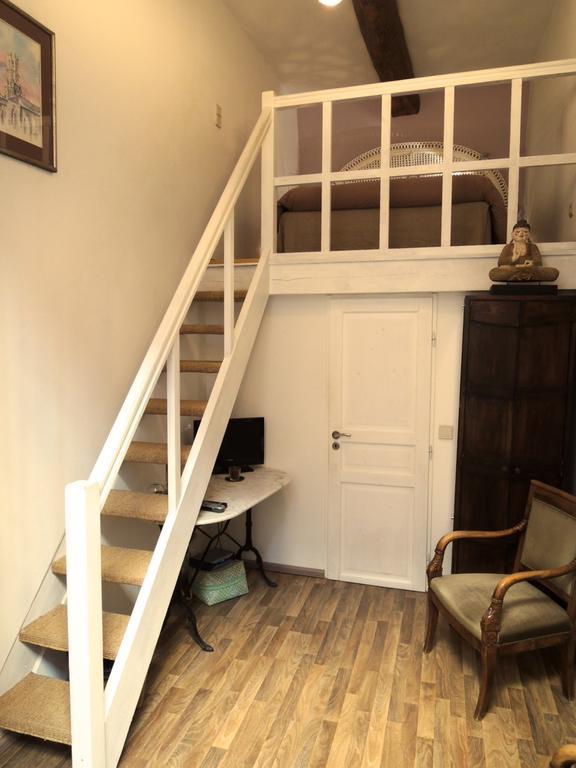 Bed&Breakfast Jardin de Marie Aix-en-Provence Zimmer foto